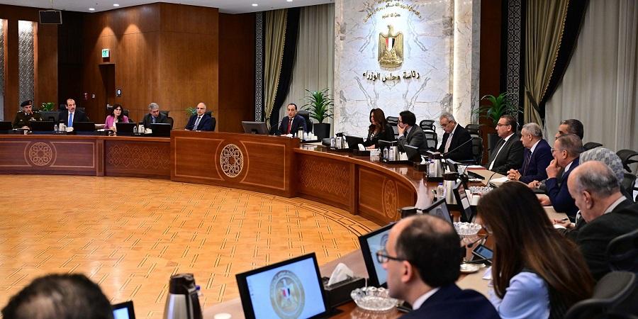 رئيس الوزراء يترأس اجتماع اللجنة الوزارية للسياحة لمتابعة خطط تطوير القطاع